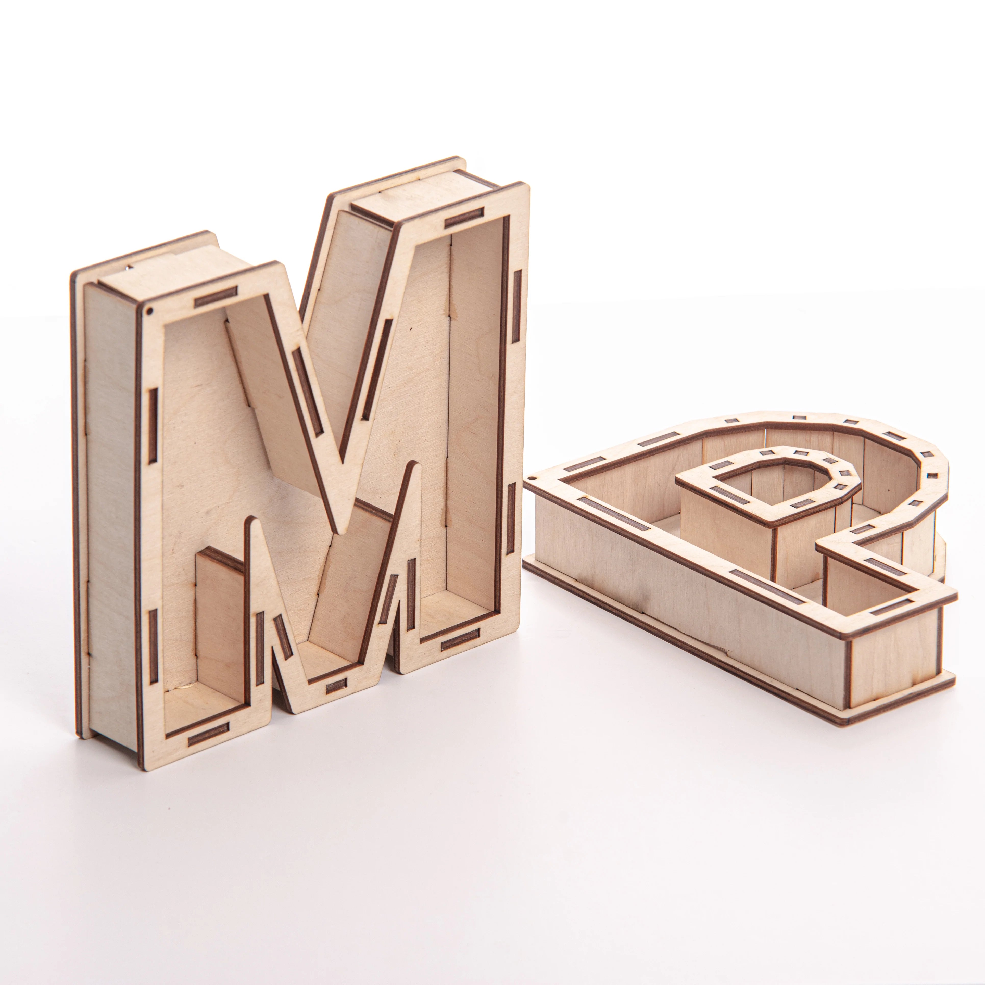 G - Letra de madera 20 cm